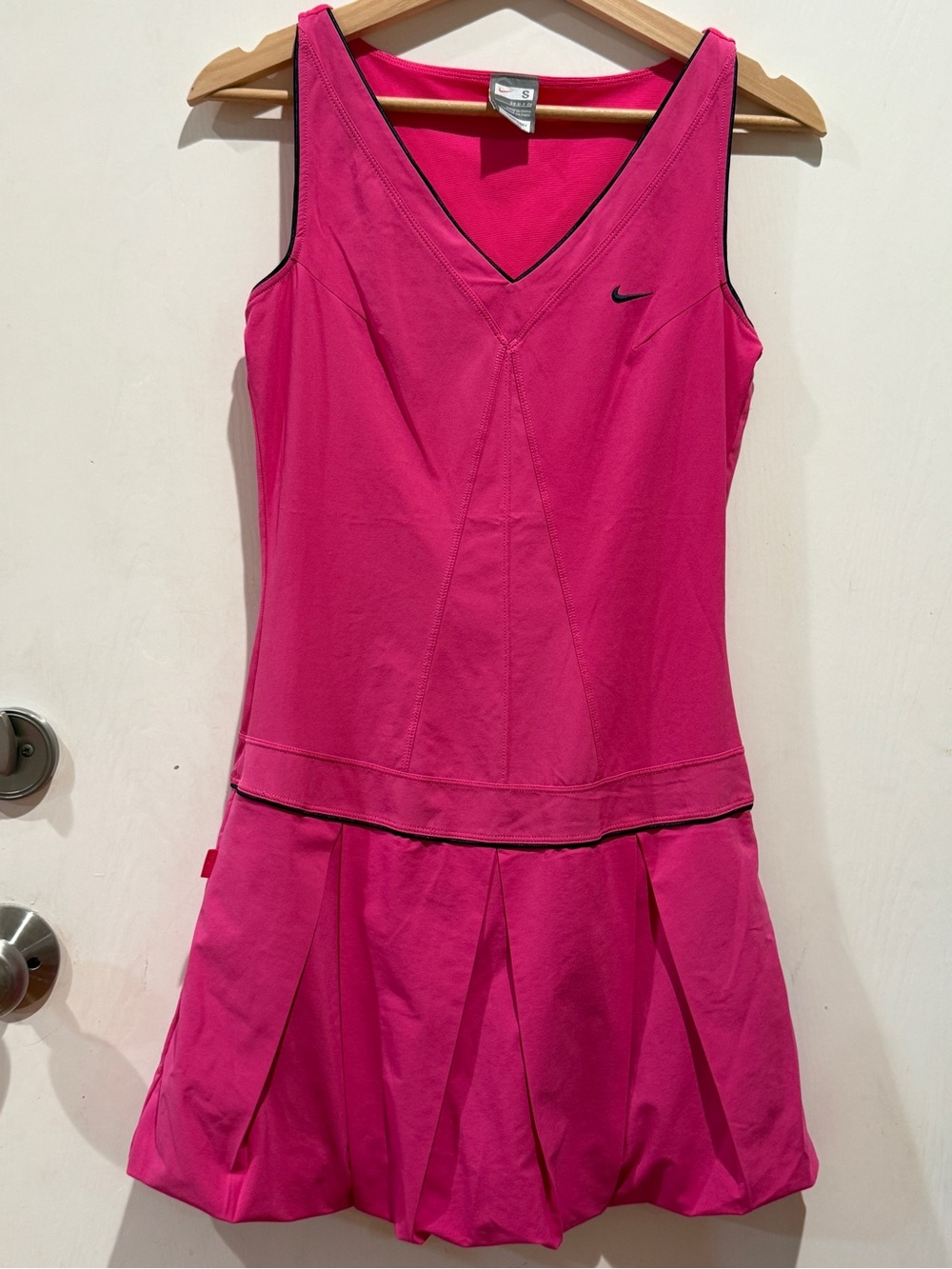Vintage Nike Hot Pink Dry Pleated Bubble Hem Tennis Dress Serena Williams size S